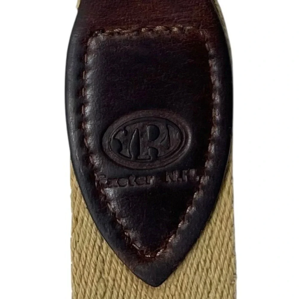 Vintage YRI Men's Golf Belt 42/105 Caves MD 2002 US Senior Open Design‎ Tan Navy